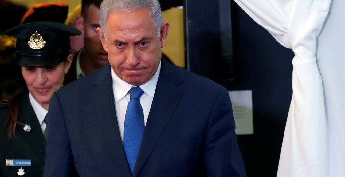 İsrail'de Netanyahu'yu istifa ettirecek yasa tasarısı