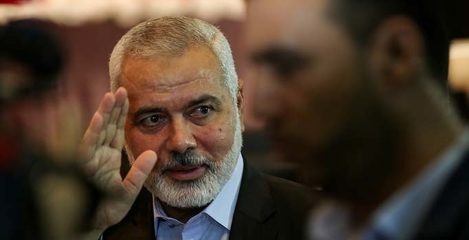 Hamas'tan seçim açıklaması: Hazırız, Abbas İsrail'le anlaşmaktan vazgeçsin