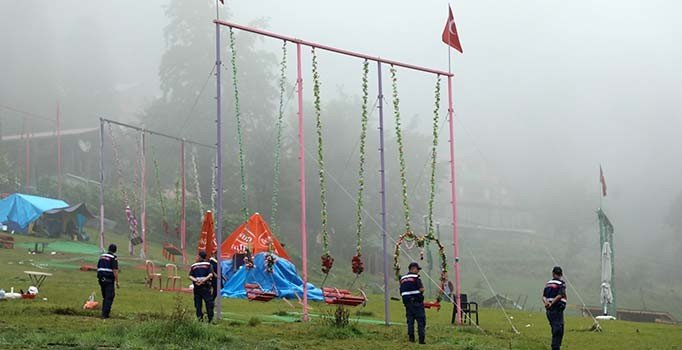 Ayder'deki salıncakların tamamı kaldırıldı