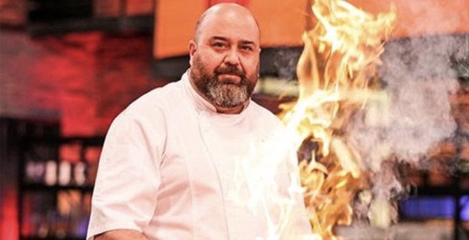 Masterchef'ten ayrıldığı iddia edilen Somer Sivrioğlu sessizliğini bozdu! Ünlü şeften 'ayrılık' açıklaması