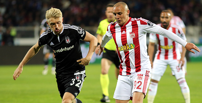 Fenerbahçe, Süper Lig gol kralını kadrosuna katmak için harekete geçti