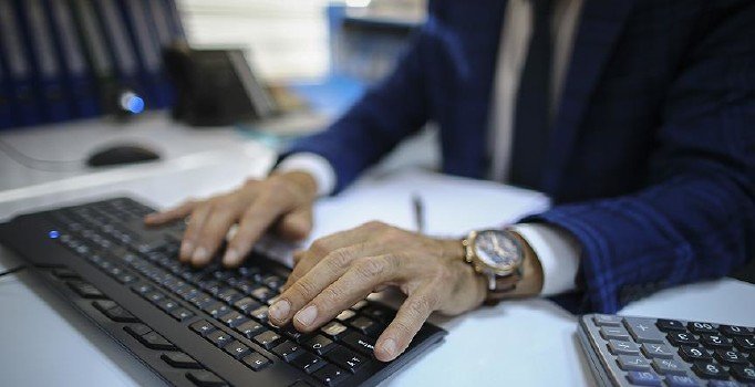 1.5 milyon kişinin hesabına elektronik haciz