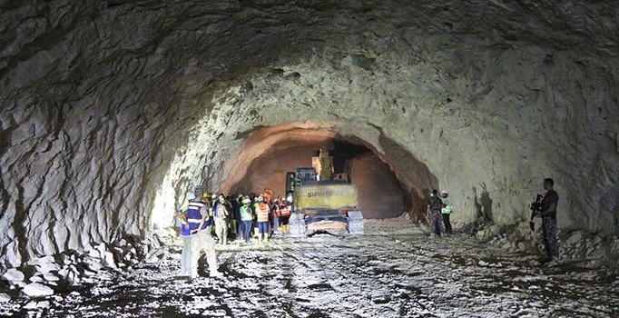 Hasankeyf Tüneli'nde ışık göründü