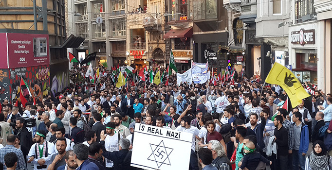 Mavi Marmara şehitleri anıldı