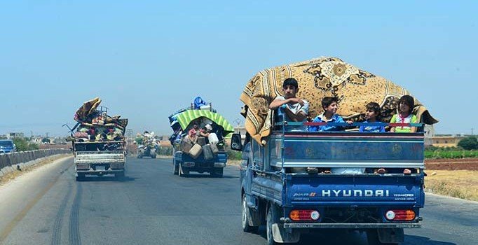 İçişleri: İdlib'den yeni bir göç dalgasını sınır ötesinde karşılayacağız
