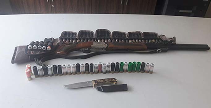 Gelinini öldürmeye giden oğlunu polise ihbar etti