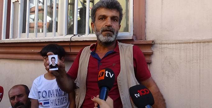 Diyarbakır'da HDP binası önündeki eyleme 5. aile de katıldı