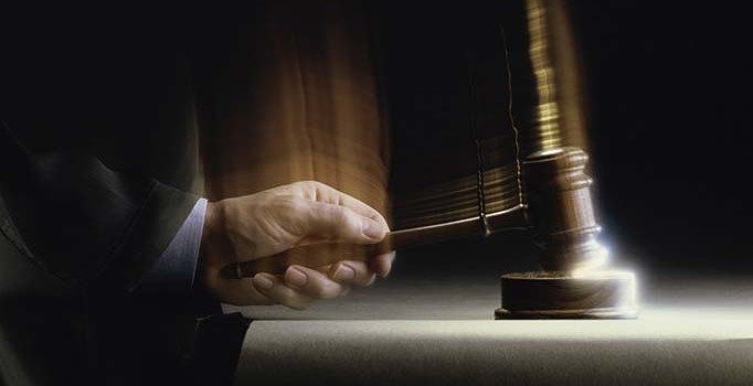 Yargı paketi Meclis'ten önce muhalefete gidecek