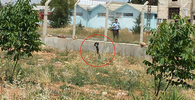 Gaziantep Havaalanı yakınlarına 2 roket atıldı - Son dakika haberleri