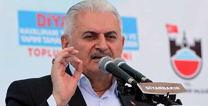 Başbakan Yıldırım: Paraları hizmet edecek yerine, terör örgütüne aktardılar