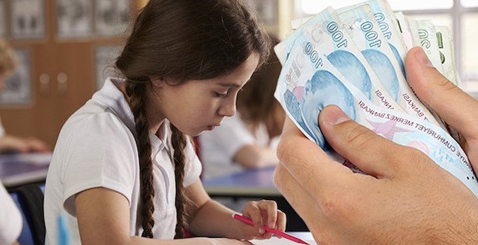 Okullarda kayıt ücreti var mı? Okul bağışları yasal mı? Bakandan son dakika uyarısı