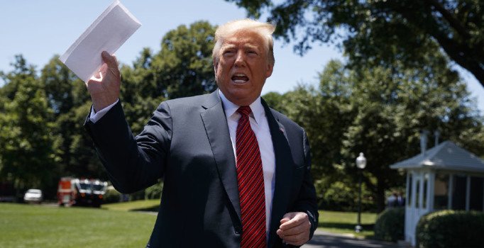 Trump, Çin devine çıkıştı: Huawei ulusal güvenlik meselesi