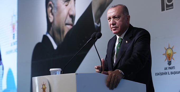 Erdoğan: Fırat'ın doğusunu birkaç haftaya çözüm yoluna koyacağız