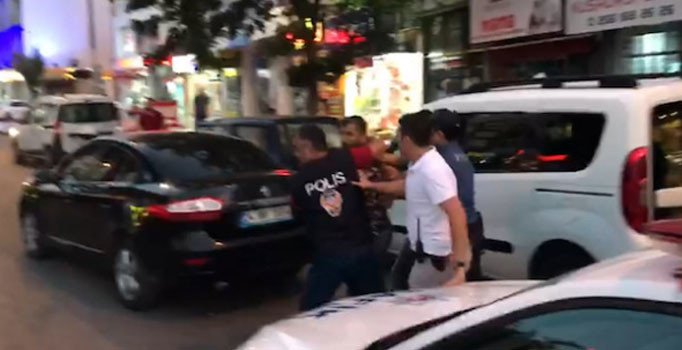 Kılıçdaroğlu'na yumurta atan kişi adli kontrolle serbest