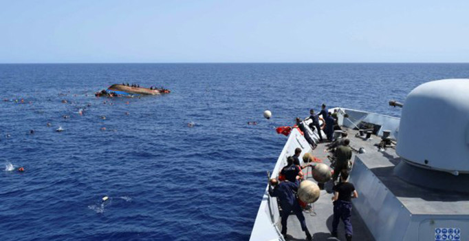 Akdeniz’de yine göçmen trajedisi: 45 ölü