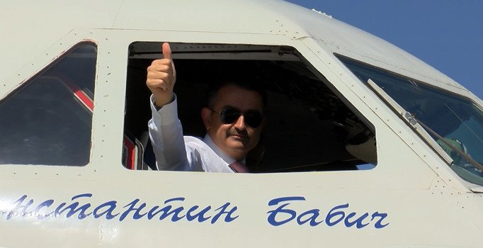 Bakan Pakdemirli, Rus yangın söndürme uçağını test etti