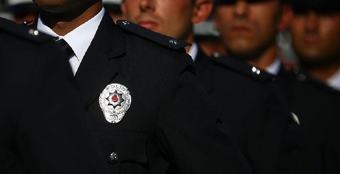 EGM'de daire başkanlıkları 28'e düşürüldü