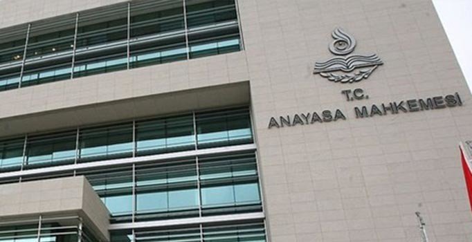 AYM 'Wikipedia yasağını' genel kurula sevk etti