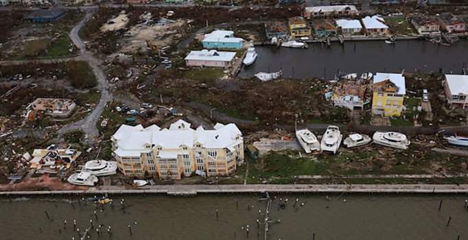 Kasırganın vurduğu Bahamalar'da 2 bin 500 kişiden haber yok