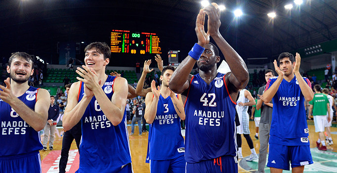 Anadolu Efes adını finale yazdırdı