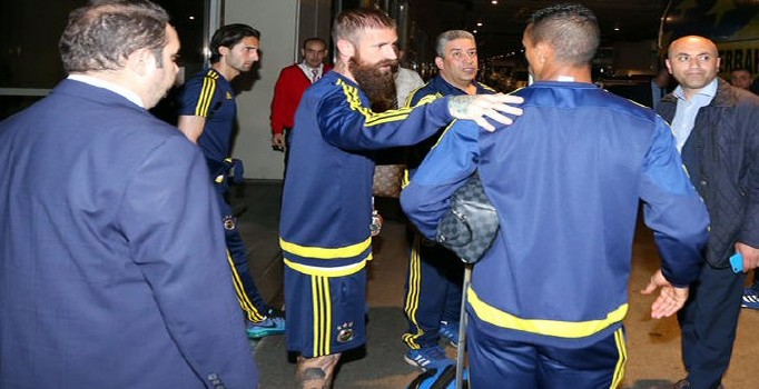 Fenerbahçe’de Meireles ve Kadlec resmen veda etti