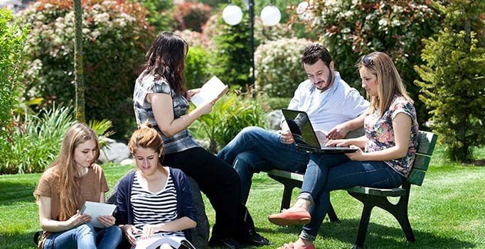 KYK borçları Meclis gündeminde: 5 milyon öğrenci ödemedi, maaşlara haciz geldi