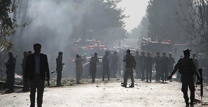 Kabil'de karakola bomba yüklü araçla saldırı: 4 ölü