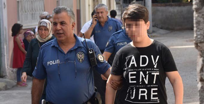 Antalya'da babasını öldüren liseli tutuklandı