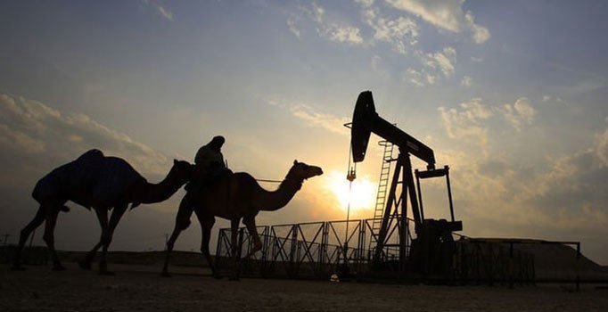 Suudi Enerji Bakanı: Petrolde ay sonuna kadar tam üretim bekliyoruz