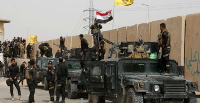 Irak ordusu önemli bir kasabayı IŞİD'den geri aldı