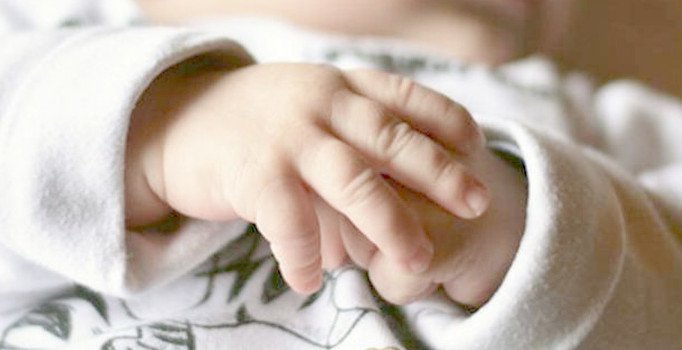 Ailevi Akdeniz Ateşi (FMF) hastalığı belirtileri | FMF tedavisi var mı?