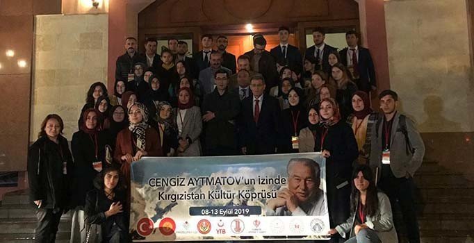 Anadolu Mektebi'nden Kırgızistan'a 'kültür köprüsü'