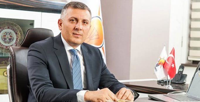 Musa Arat AK Parti'den istifa etti