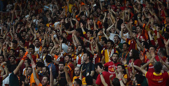 Derbi maçta Fenerbahçeli oyuncuya tepki