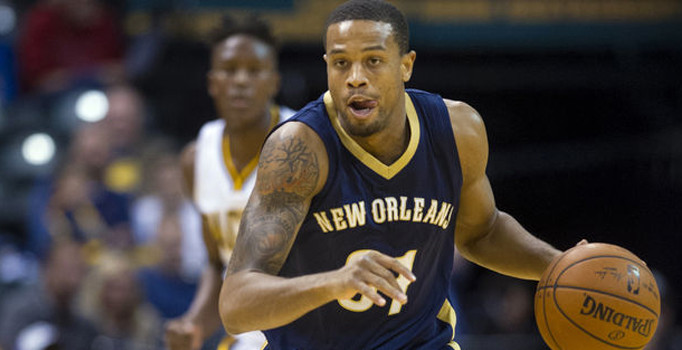 NBA hayatını kaybeden yıldız oyuncu Bryce Dejean-Jones'a ağlıyor