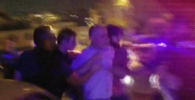 Tartıştığı karısı ve oğluna ateş açtı