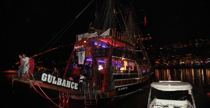 Umuda yolculuk yarım kaldı: 174 göçmen yakalandı