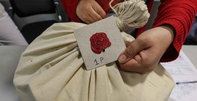 ABD'de oy verme işlemi sona erdi