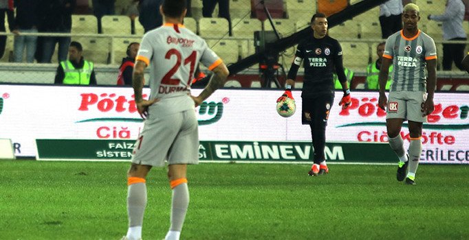 Aslan ağır yaralı: Galatasaray:1 Yeni Malatyaspor: 1