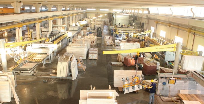 Dev fabrika 1100 TL'ye elaman bulamıyor