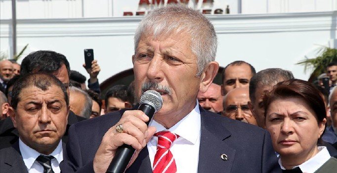 Amasya Belediye Başkanı'ndan 'yabancı dil' çıkışı: Türkçeden utananlara ruhsat yok