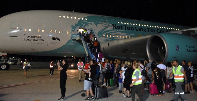 Thomas Cook'un müşterileri Türkiye'den tahliye ediliyor