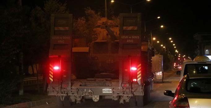 Suriye sınırına askeri sevkiyat