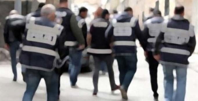 Mersin'de terör operasyonu: 8 gözaltı