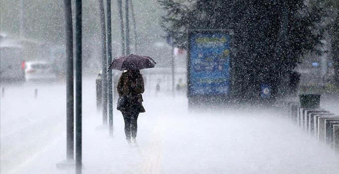 Meteoroloji'den Antalya için 'kırmızı' uyarı