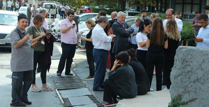 İstanbul'a 4 ilden 80 deprem kurtarma uzmanı sevk edildi