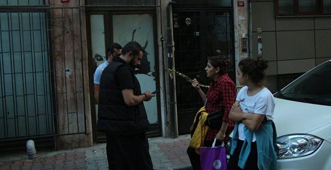 Deprem sonrası Kağıthane'de çok sayıda bina boşaltıldı