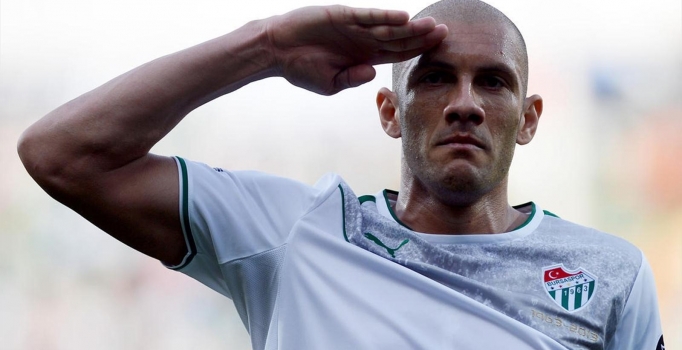 Fernandao Türk oluyor