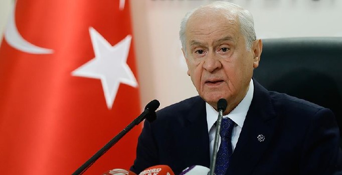 Bahçeli: İstanbul'un depremlere hazırlıklı olması beka düzeyinde ehemmiyet arz etmektedir