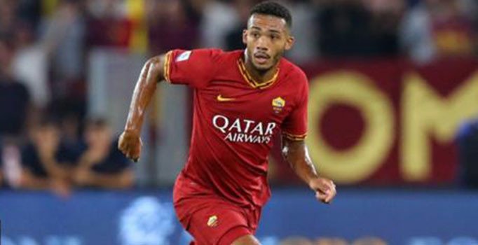 Romalı futbolcu Juan Jesus'a kendi taraftarından ırkçı saldırı